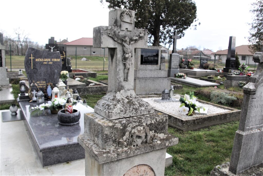 gelle-ogelle-csoka-istvany-andras-sirja (2)