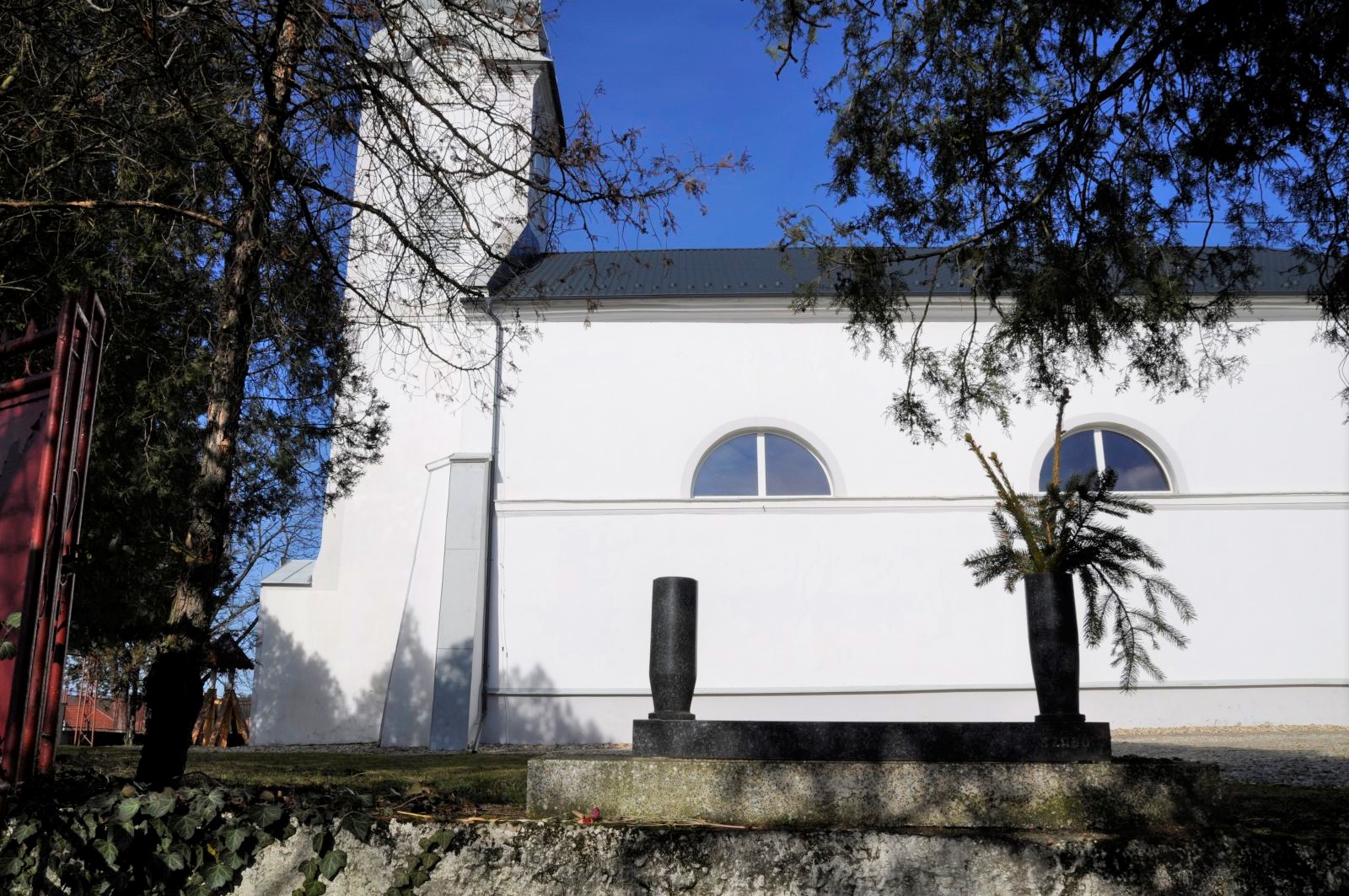 madari-reformatus-templom-kulso (6)