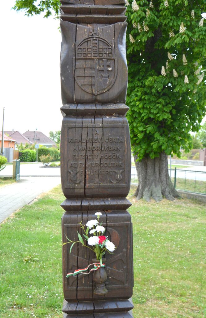 kiralyrev-csata-kopjafaja (11)