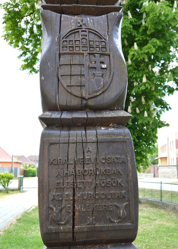 kiralyrev-csata-kopjafaja (8)