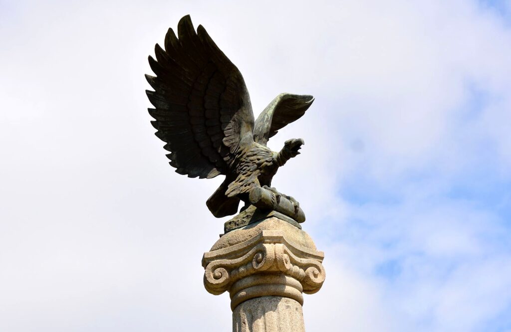 vagfarkasd-1-vilaghaborus-emlek (14)