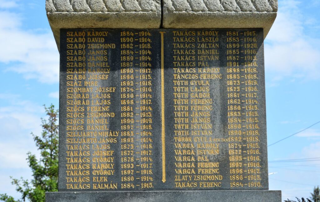 vagfarkasd-1-vilaghaborus-emlek (13)