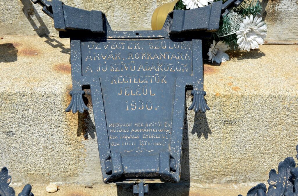 vagfarkasd-1-vilaghaborus-emlek (8)