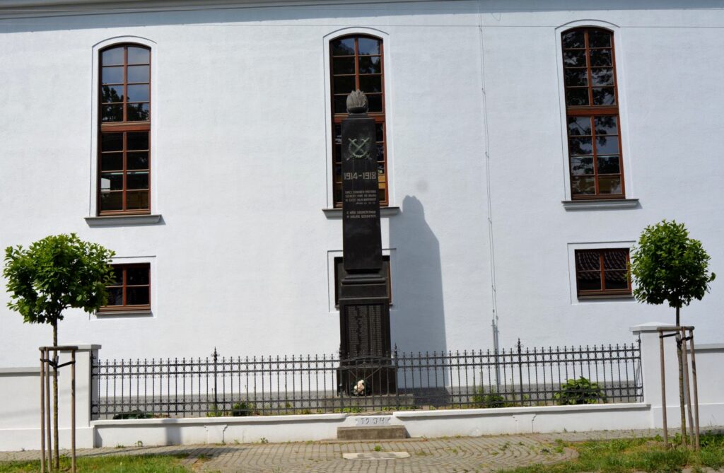 negyed-1-vilaghaborus-emlekmu (7)