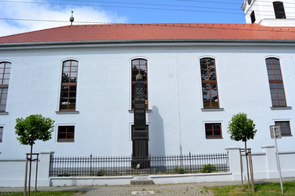 negyed-1-vilaghaborus-emlekmu (3)