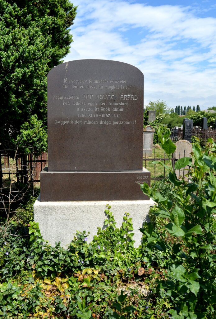 vagfarkasd-pap-kovacs-arpad-sirja (4)