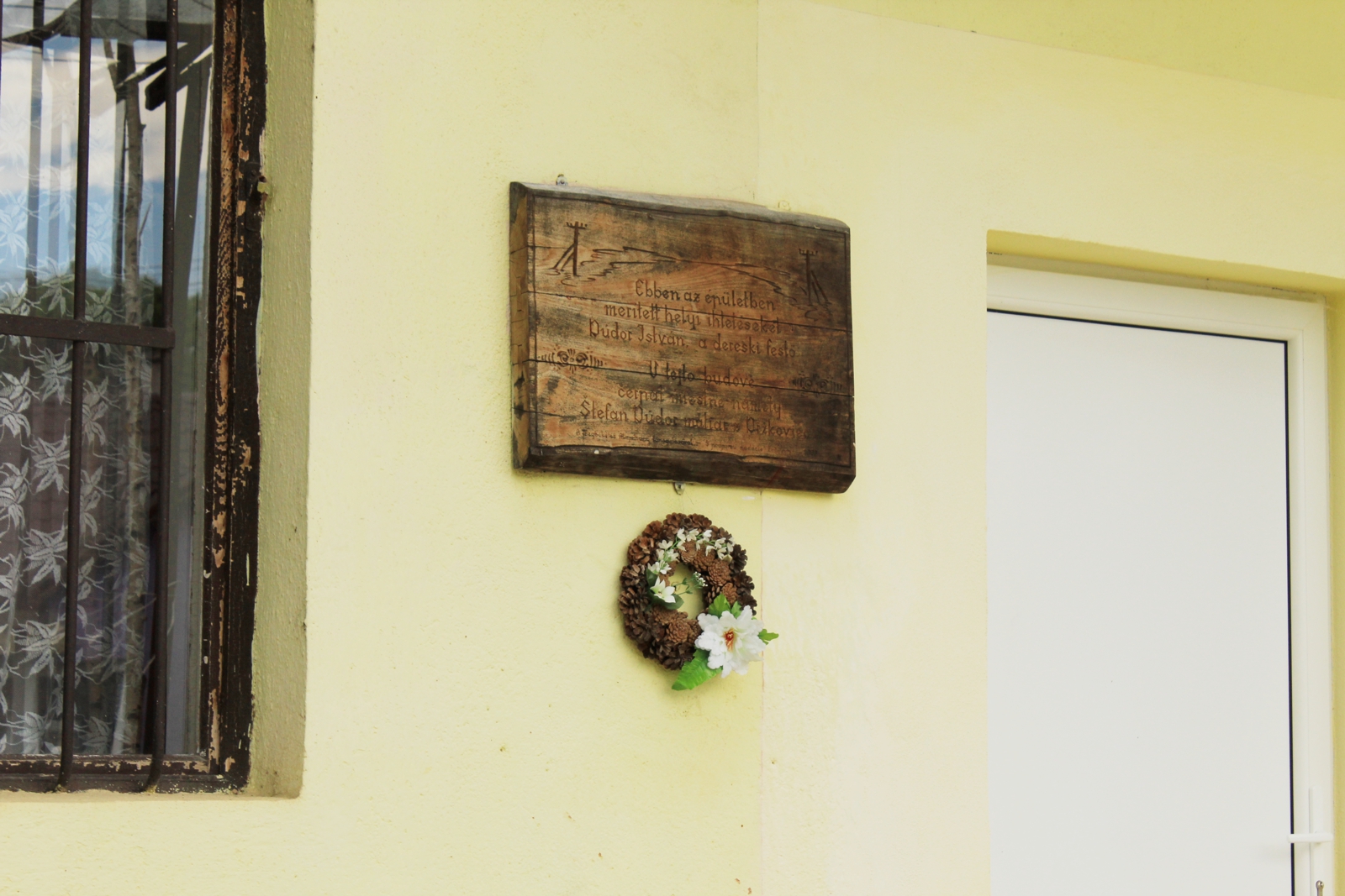 deresk-dudor-emlektabla-kocsma (4)