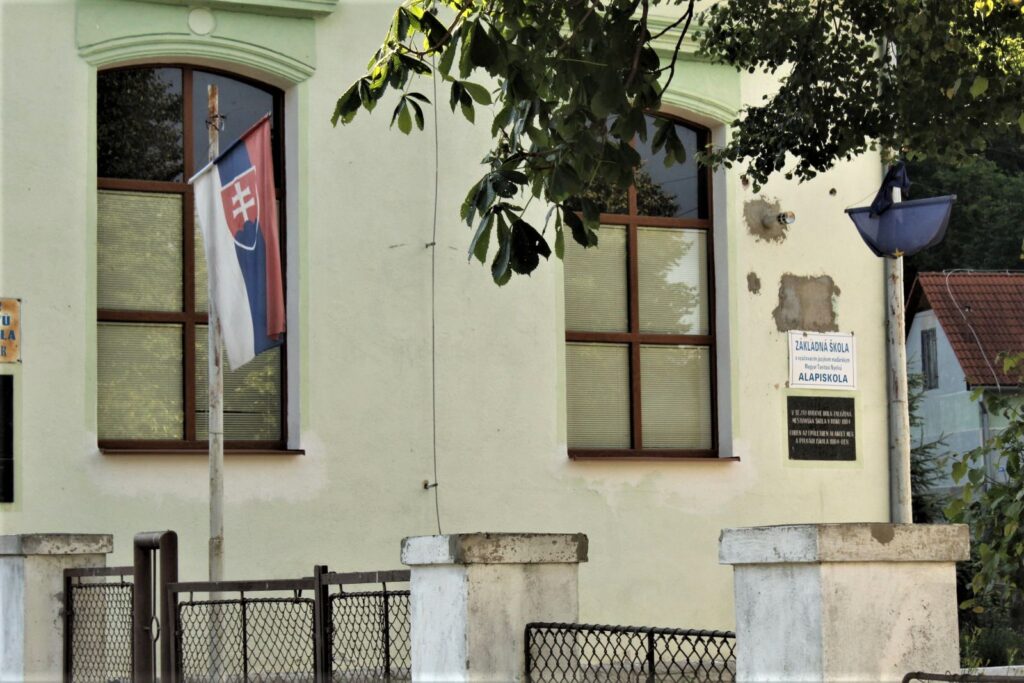 sajogomor-regi-iskola-tanitolak (4)