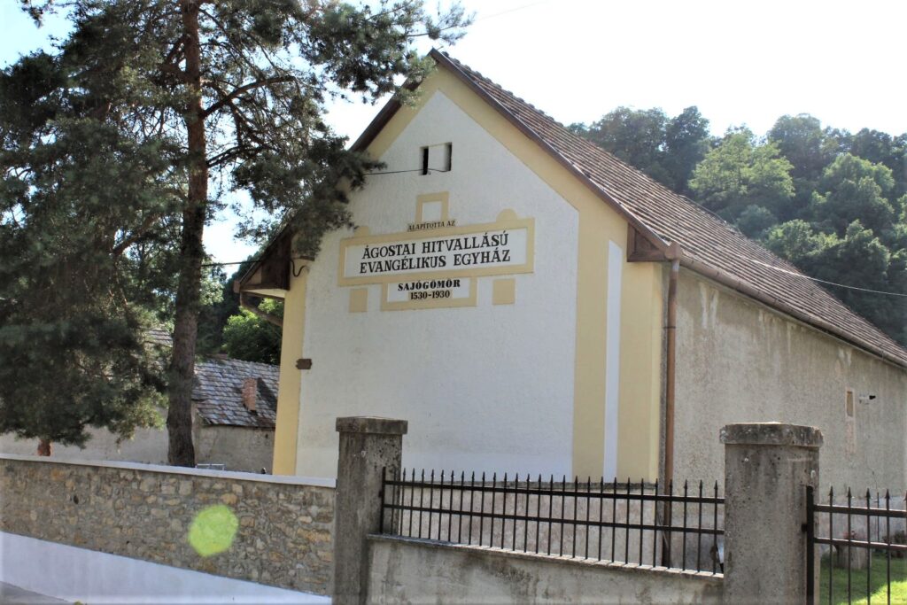 sajogomor-regi-iskola-tanitolak (2)