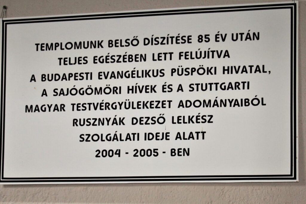 sajogomor-evangelikus-templom-interier (13)