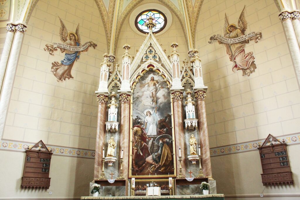 sajogomor-evangelikus-templom-interier (6)