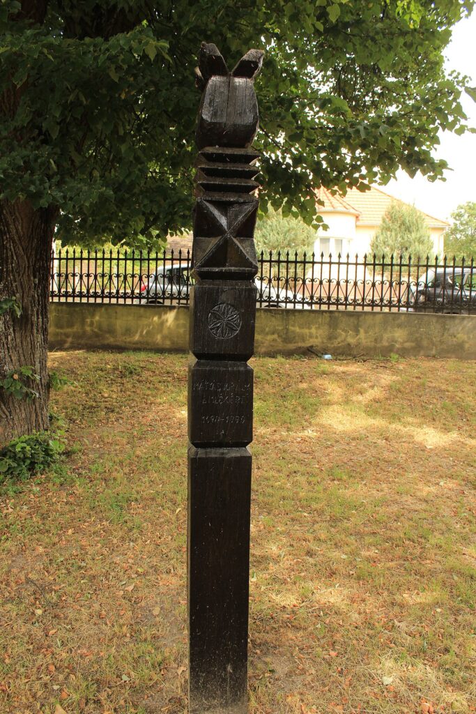 tornalja-kopjafa-park (7)