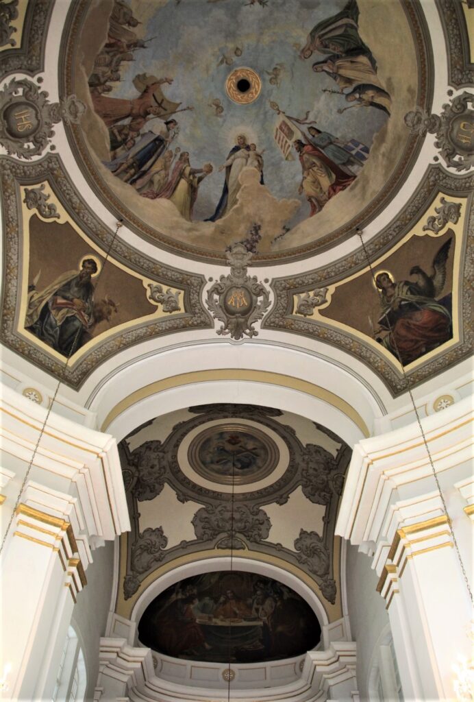 gacs-katolikus-templom (11)