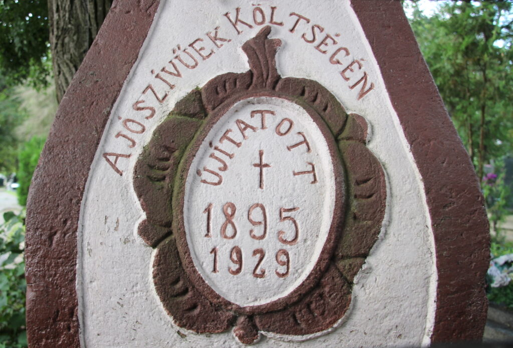 fulek-temetoi-nagykereszt (7)