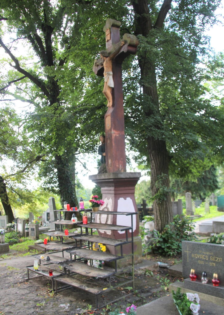 fulek-temetoi-nagykereszt (3)