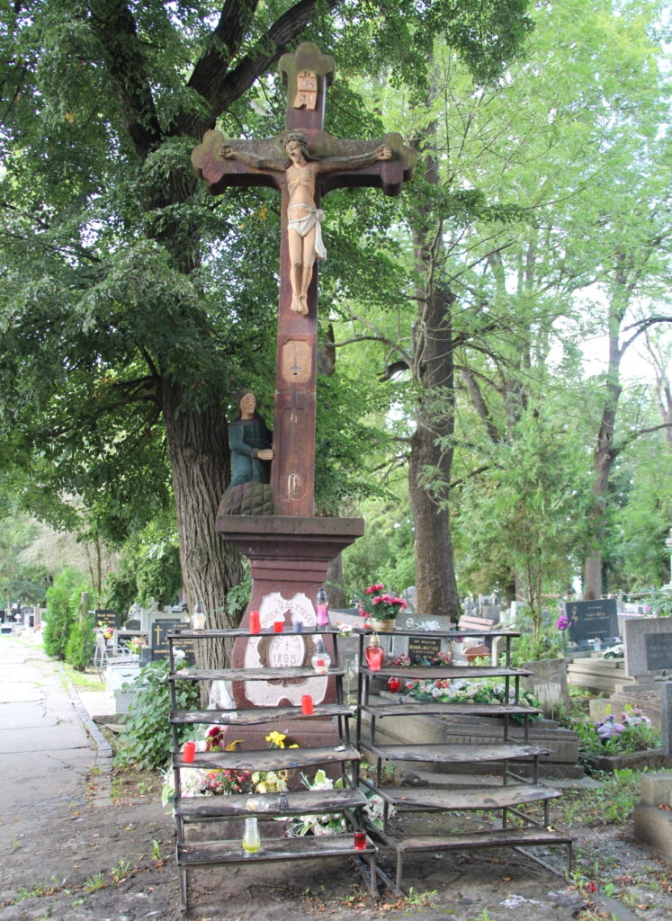 fulek-temetoi-nagykereszt (2)