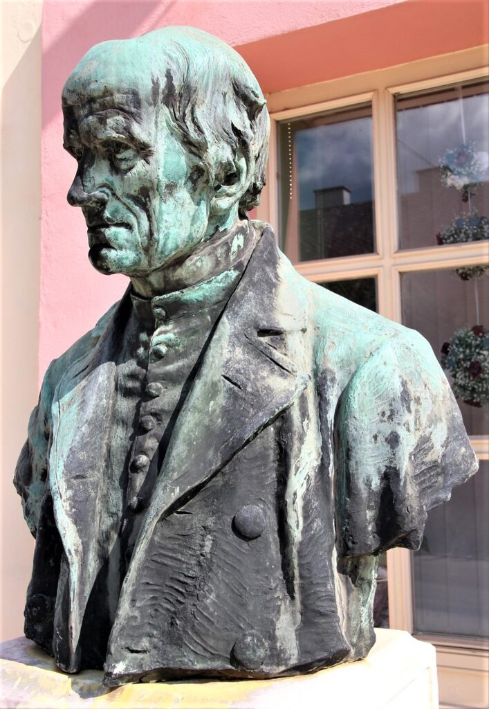 rozsnyo-szabo-istvan-szobra (8)