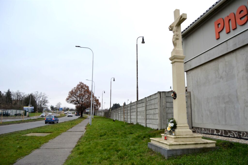 nyitra-fogadalmi-kereszt (4)