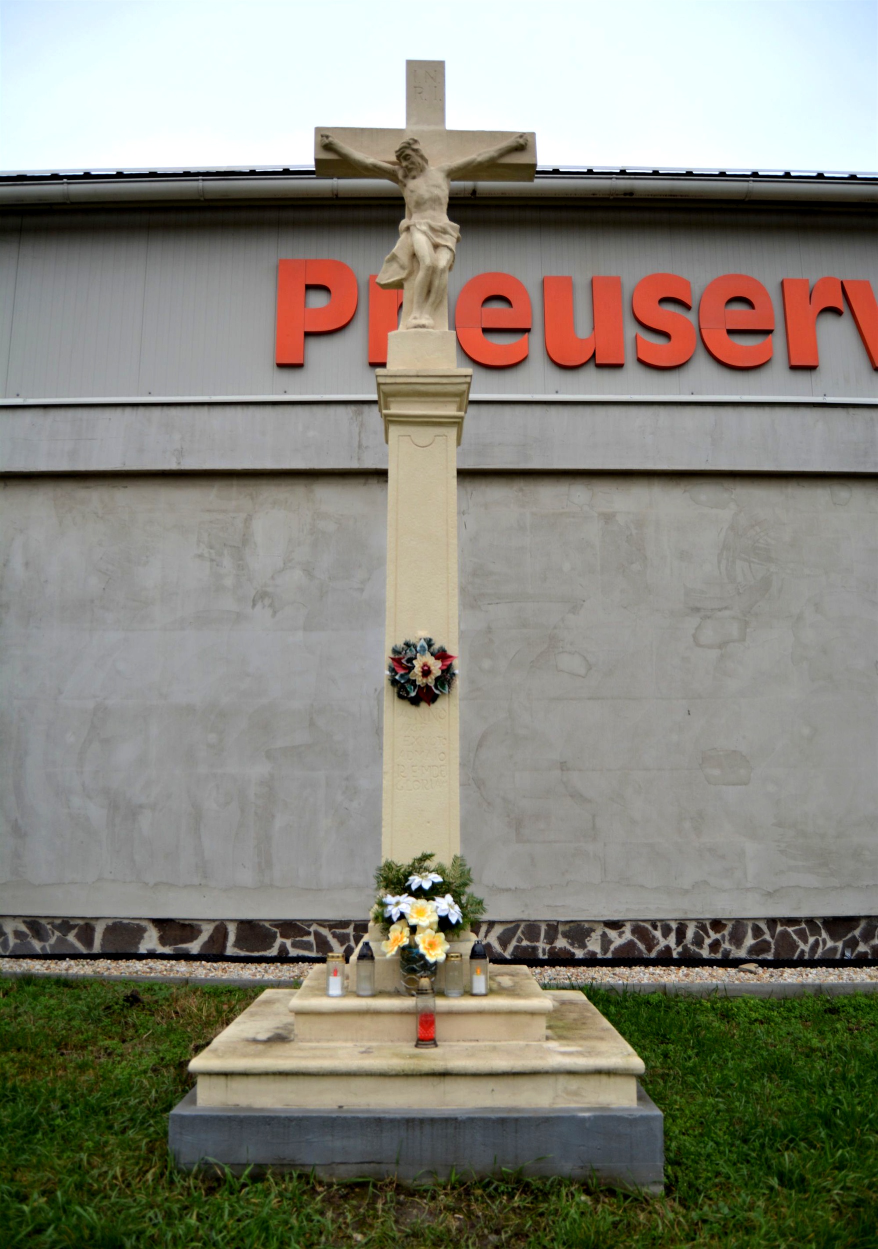 nyitra-fogadalmi-kereszt (1)