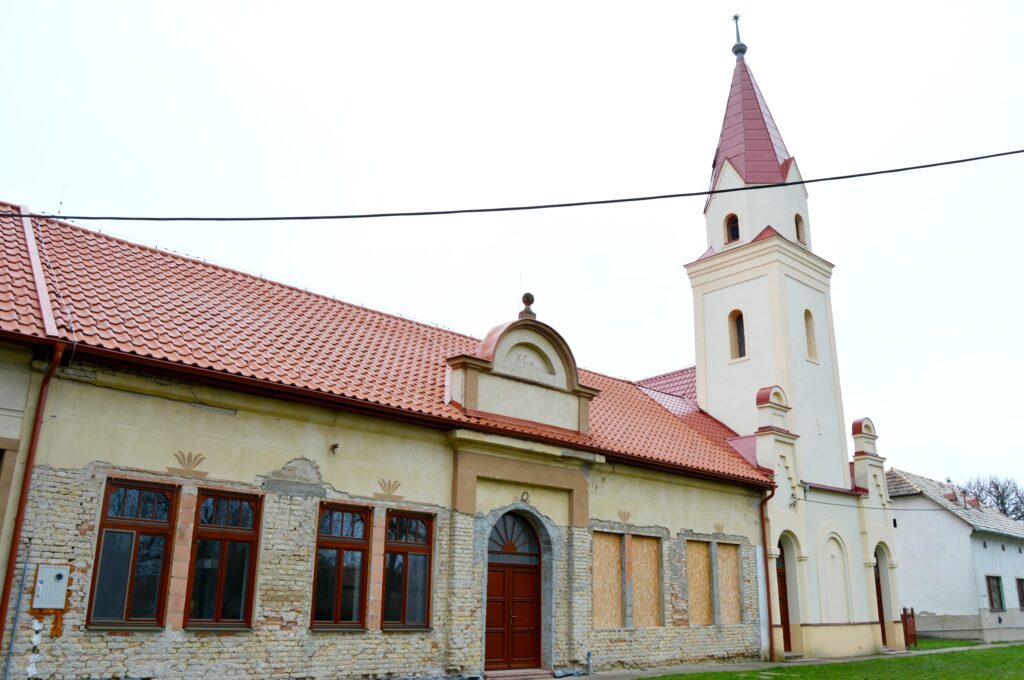 nagyolved-reformatus-templom (4)