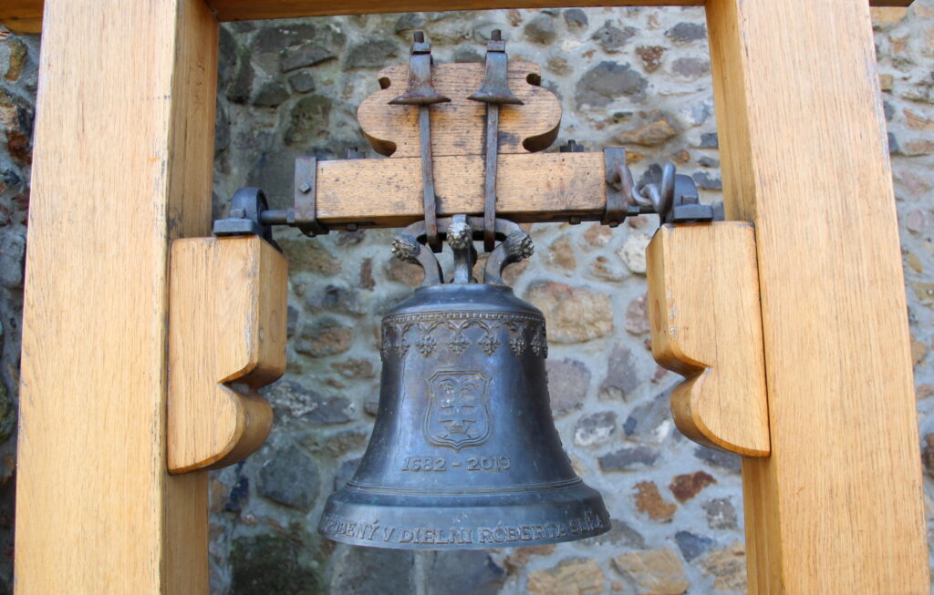 fulek-emlekharang (7)