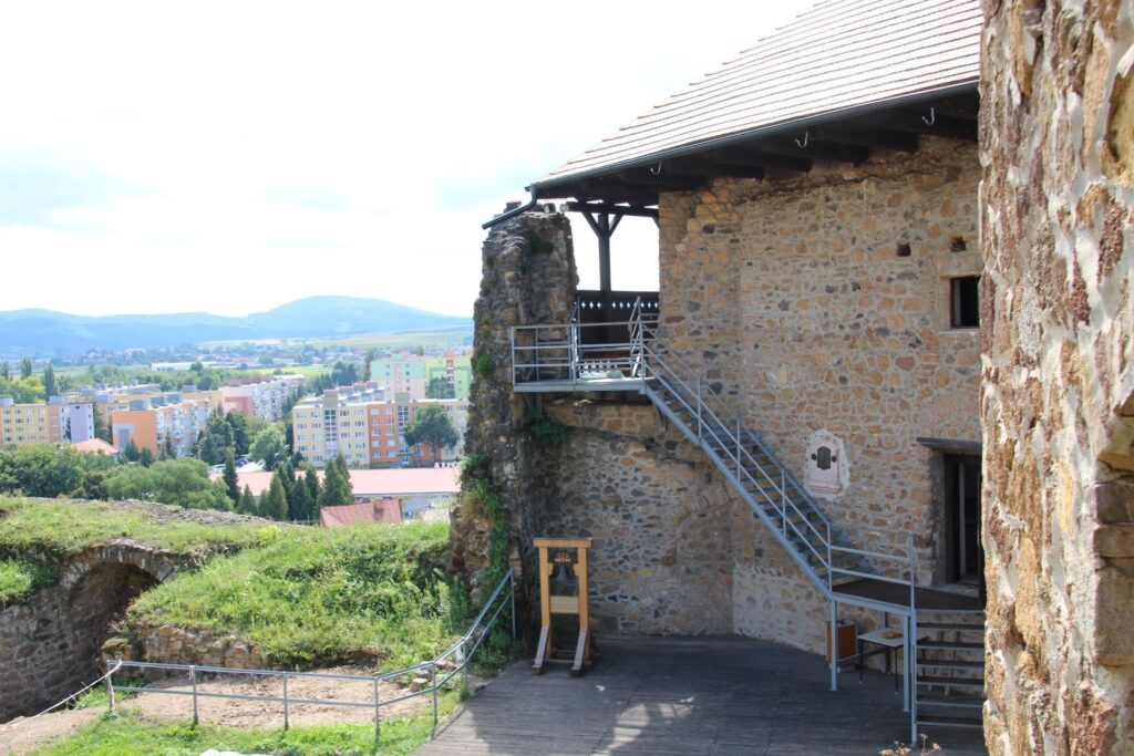 fulek-emlekharang (3)