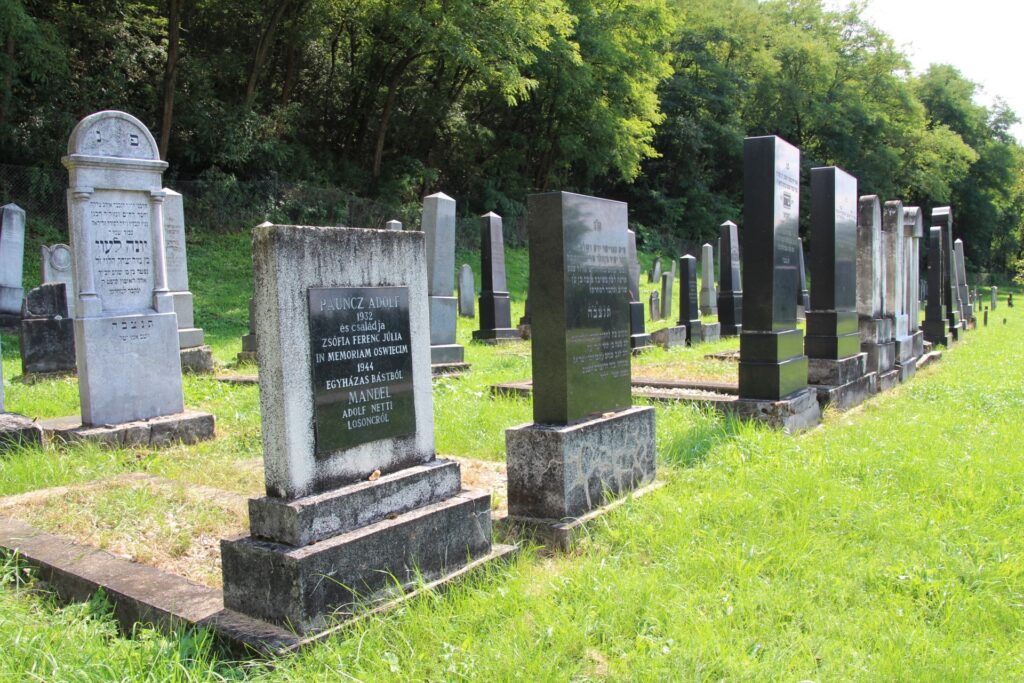 fulek-zsido-temeto (17)