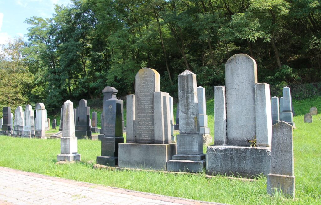 fulek-zsido-temeto (14)