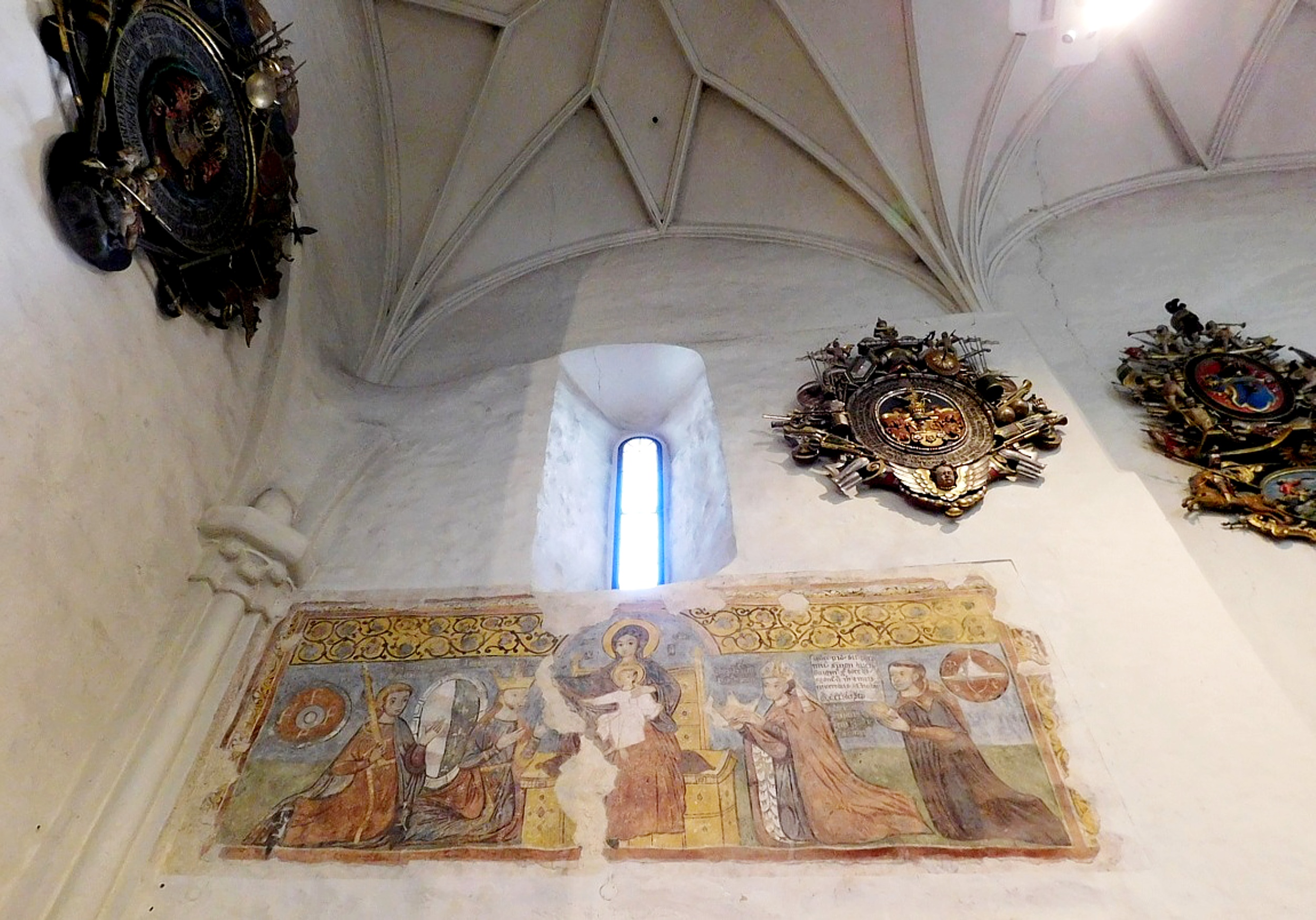 szepeshely-karoly-robert-fresko (1)