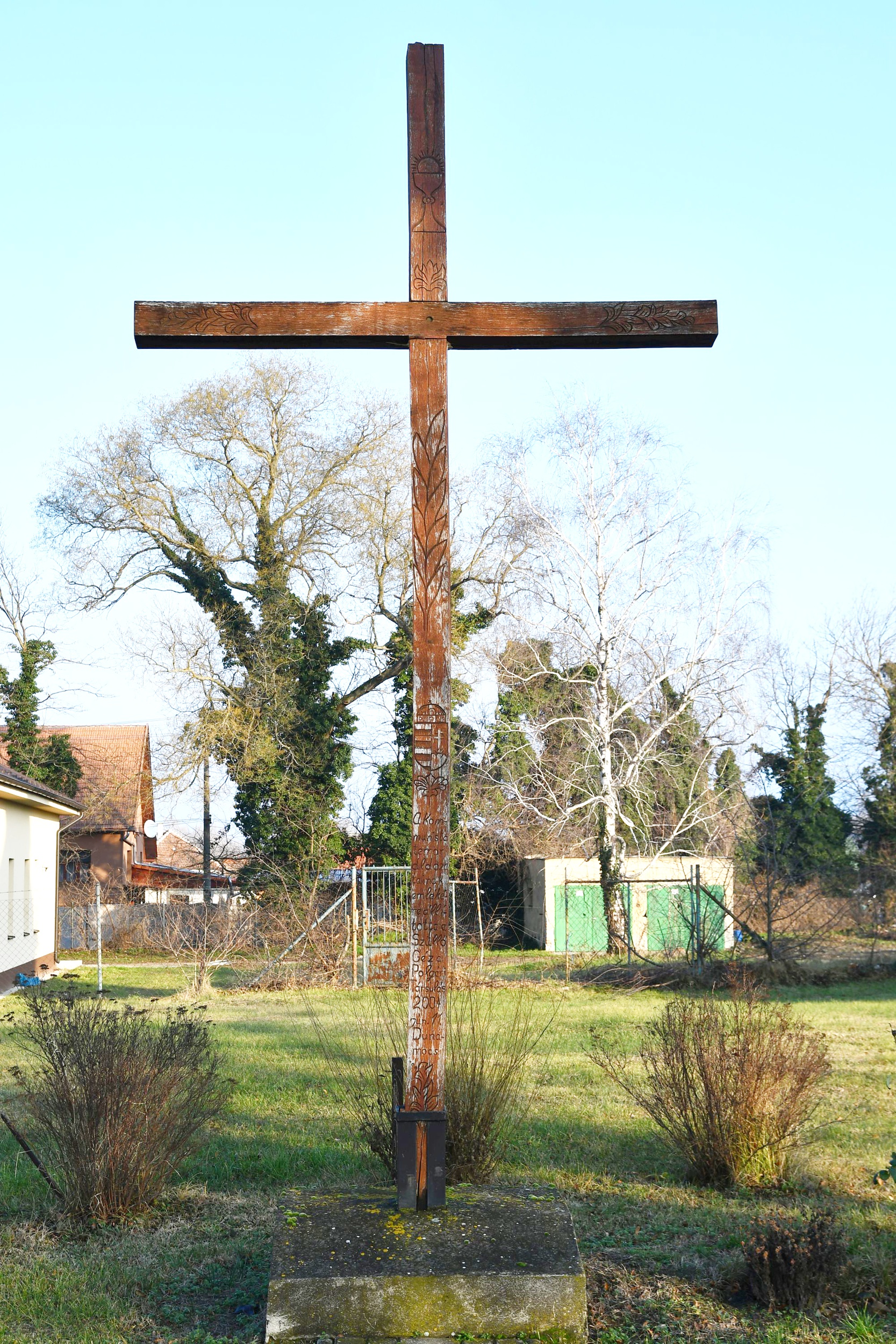 Dunamocs_terror_aldozatainak (2)