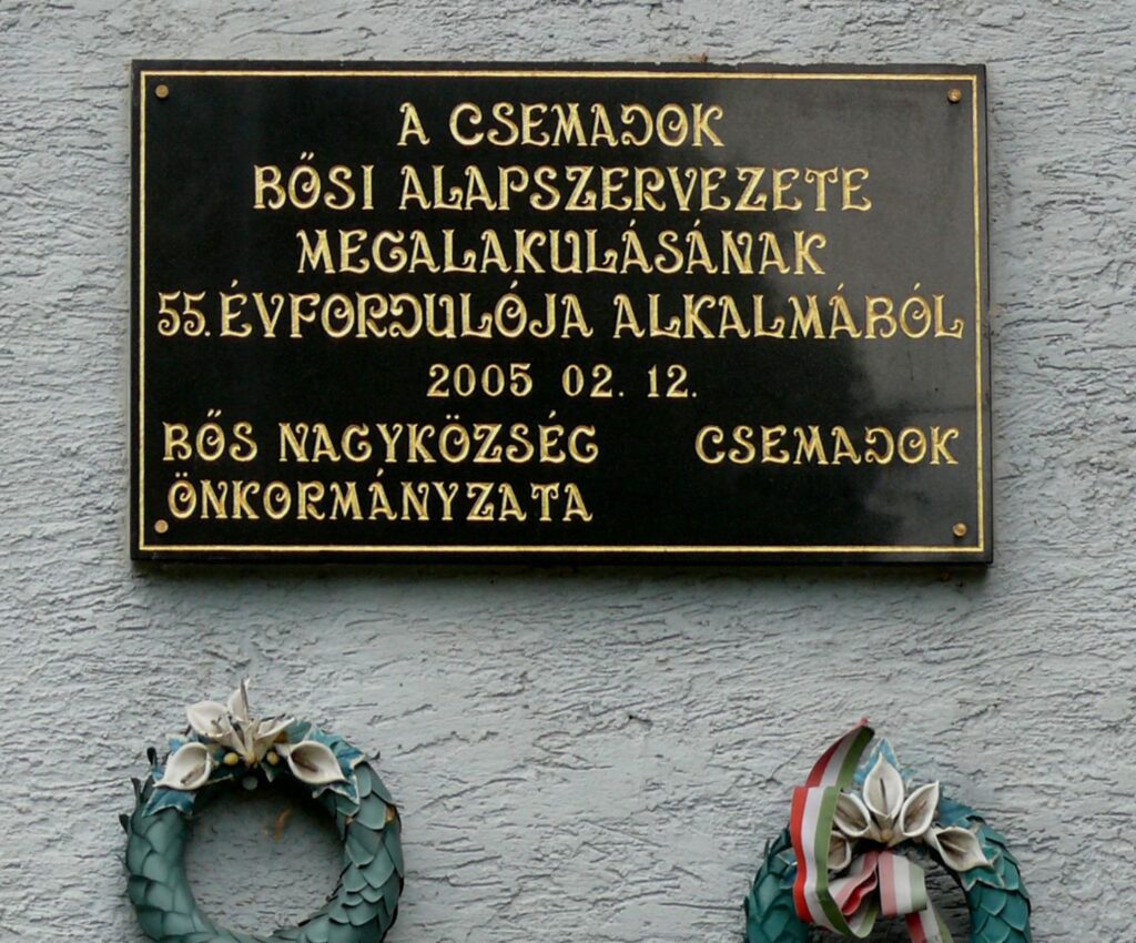 A Csemadok megalakulásának emléktáblája