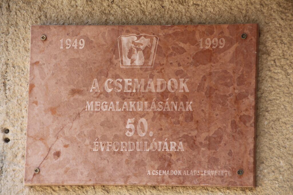 A Csemadok megalakulásának emléktáblája