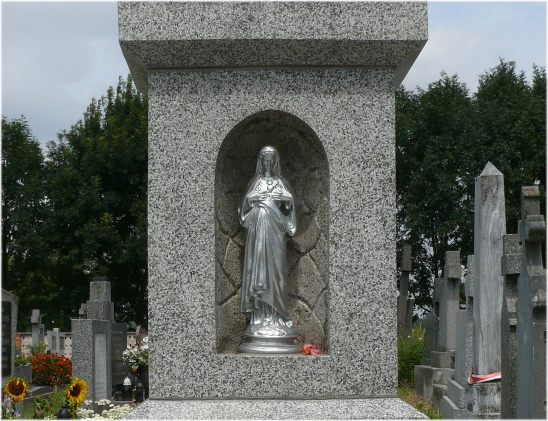 Csiliznyáradi temetői nagykereszt