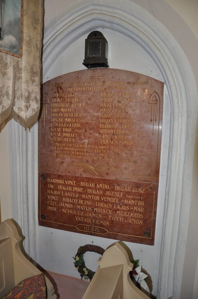 Az I. világháború csallóközkürti hősi halottjainak emléktáblája