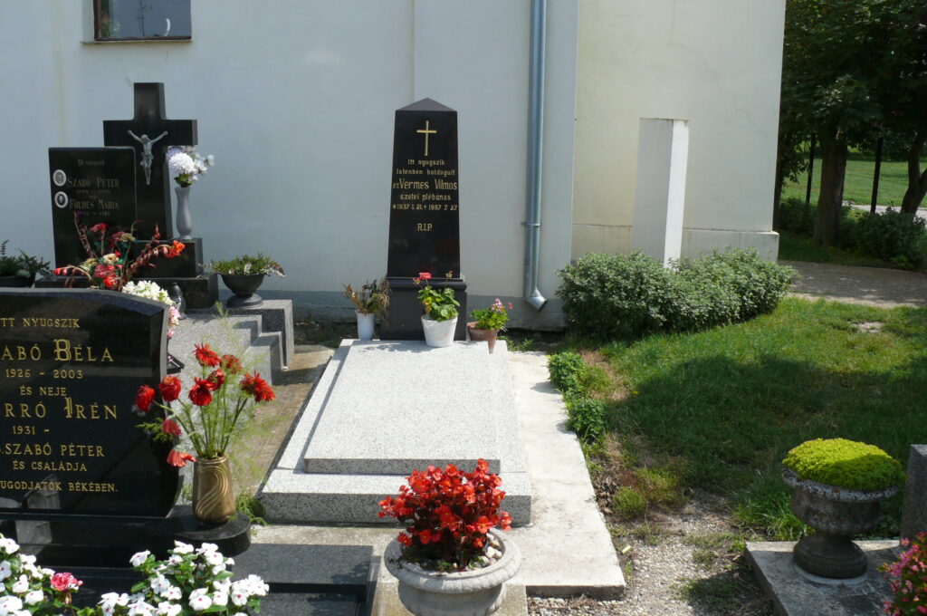 Vermes Vilmos plébános sírja