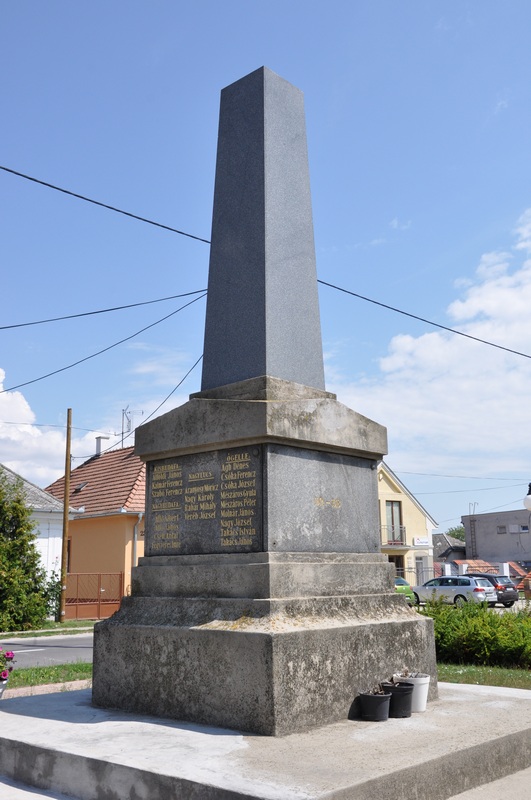 Az I. világháborús hősi halottak emlékműve