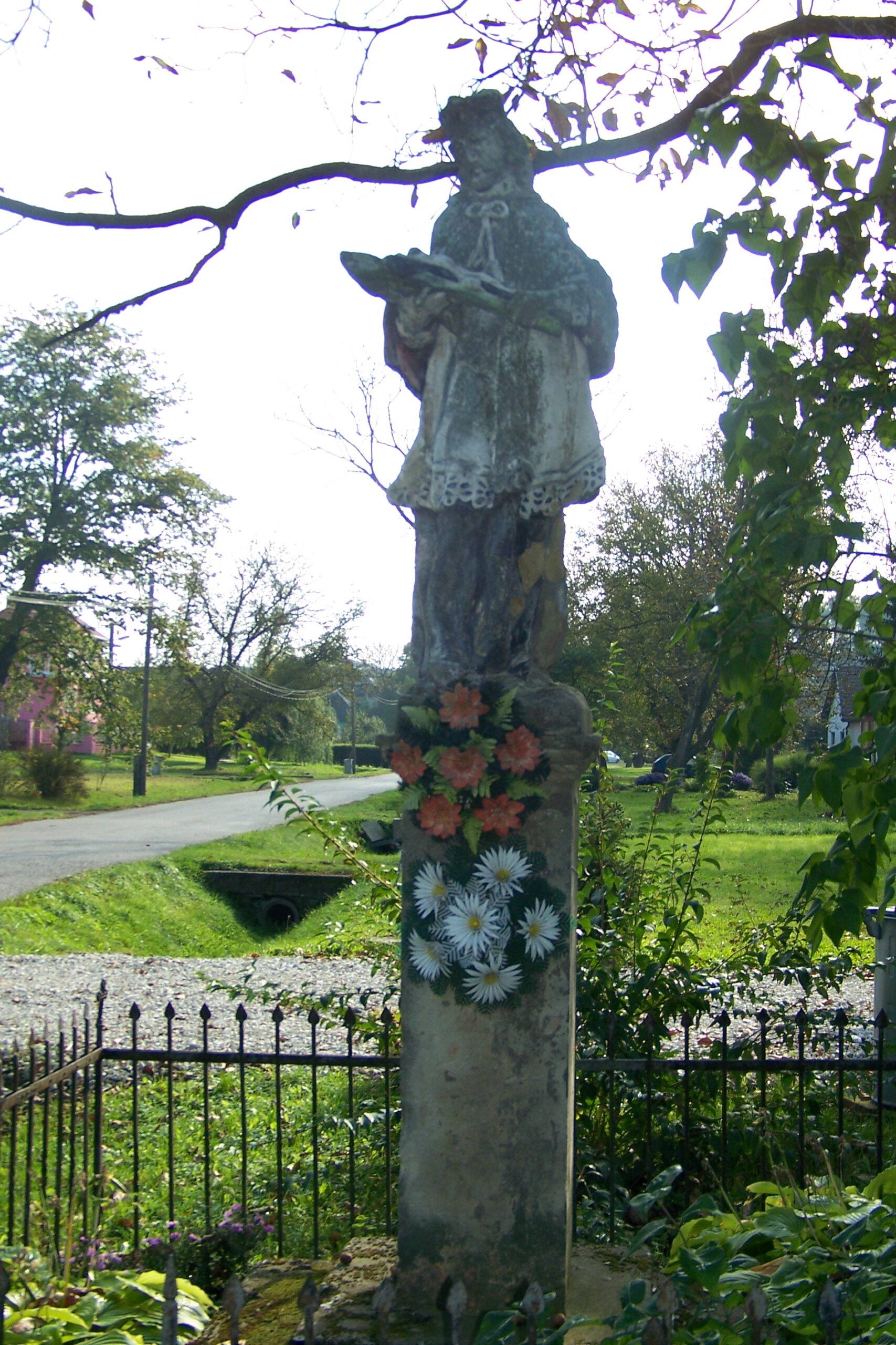 Nepomuki Szent János szobra Ipolyvisken