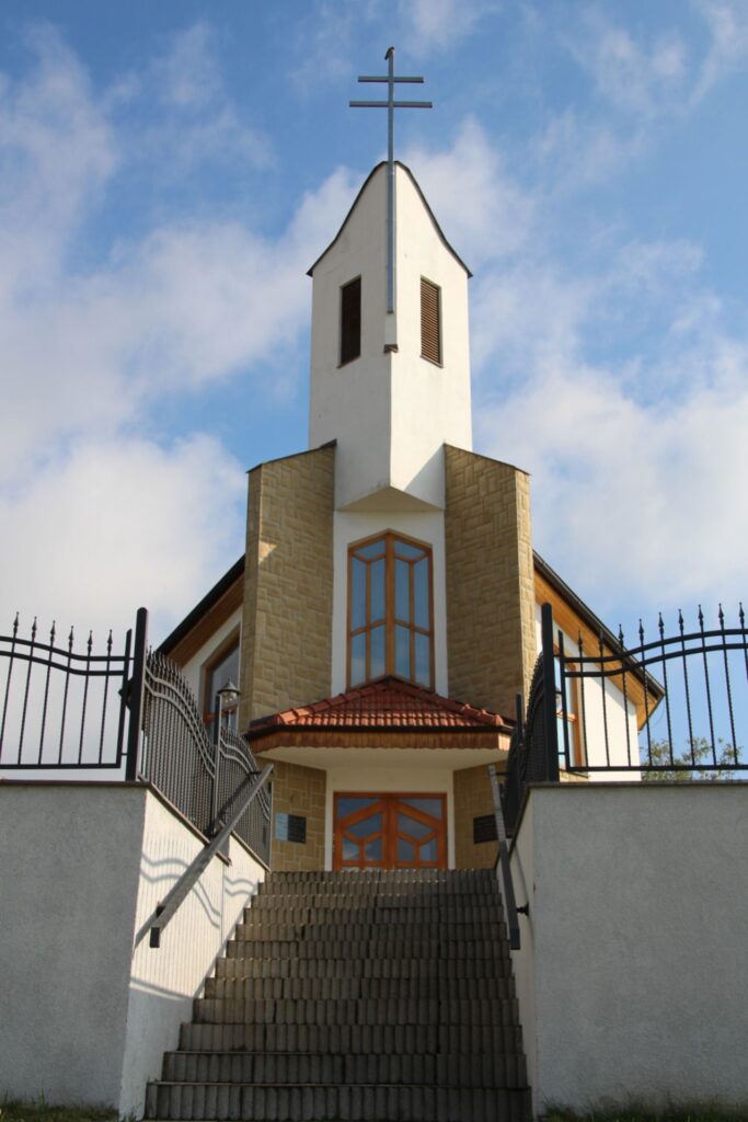 Szent Pio Atya katolikus templom