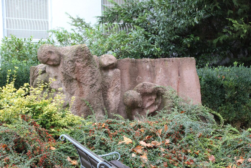 A 2. világháború és a holocaust áldozatainak emlékműve