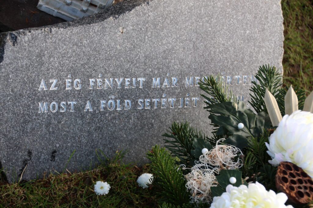 Bödők Zsigmond csillagász, tudománytörténész sírja