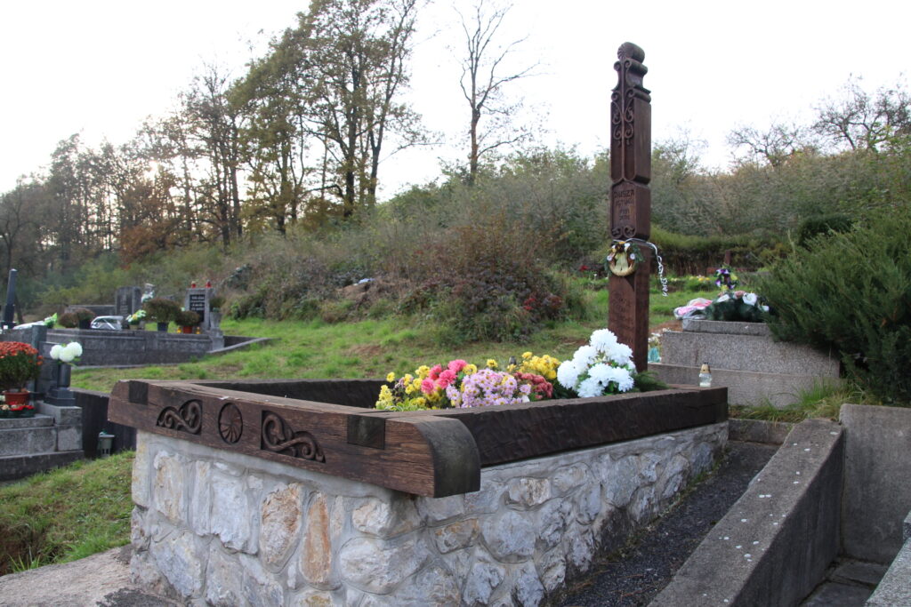 Dusza István sírja