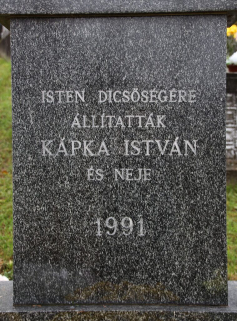 Temetői nagykereszt