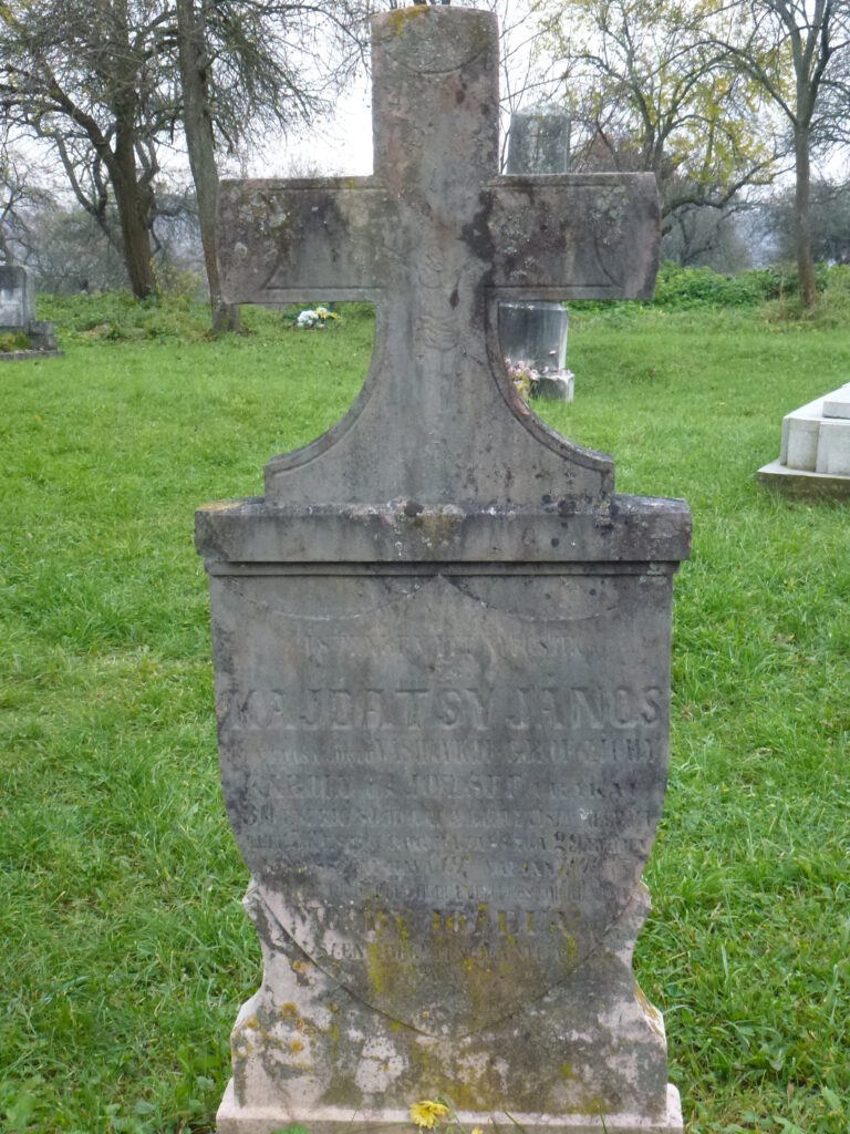 Zichy család sírjai Divényben