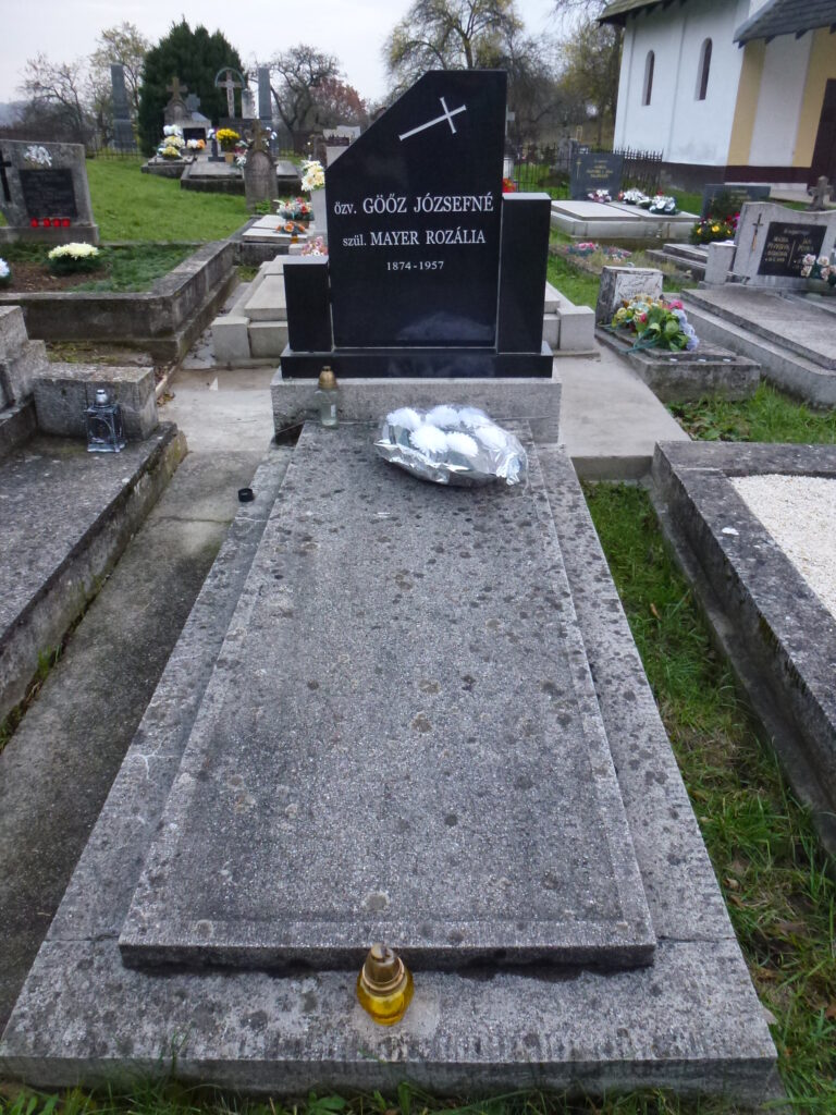 Zichy család sírjai Divényben