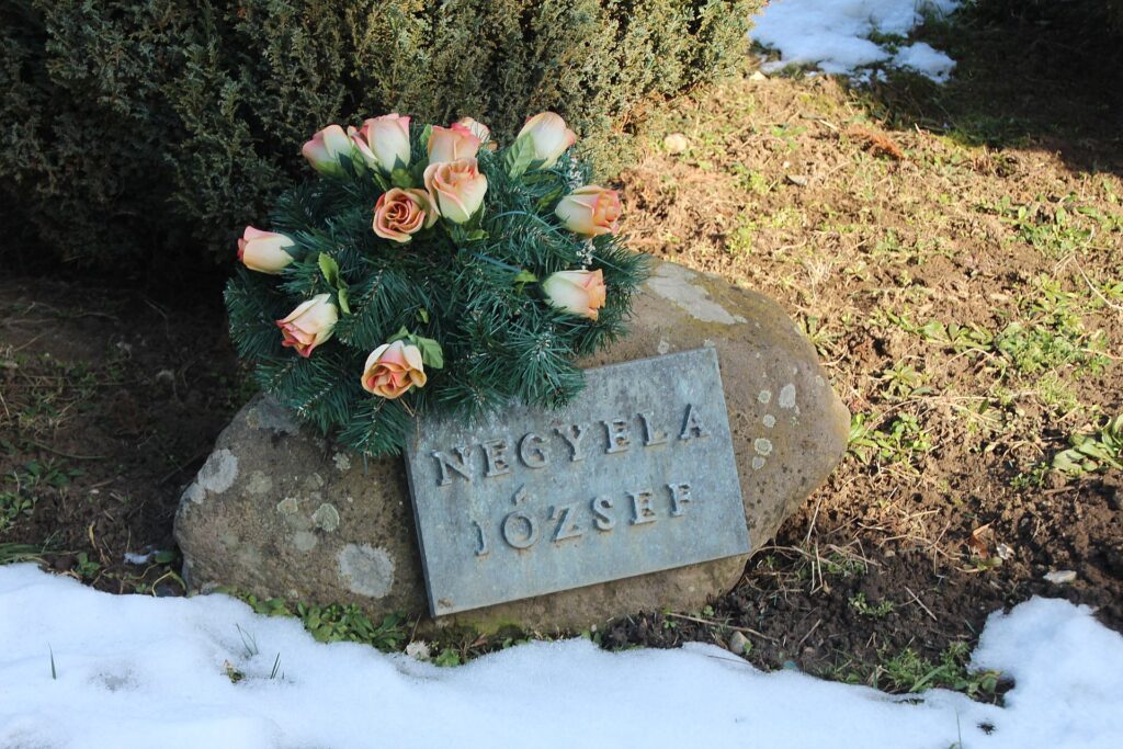 A két világháború halottainak emlékműve