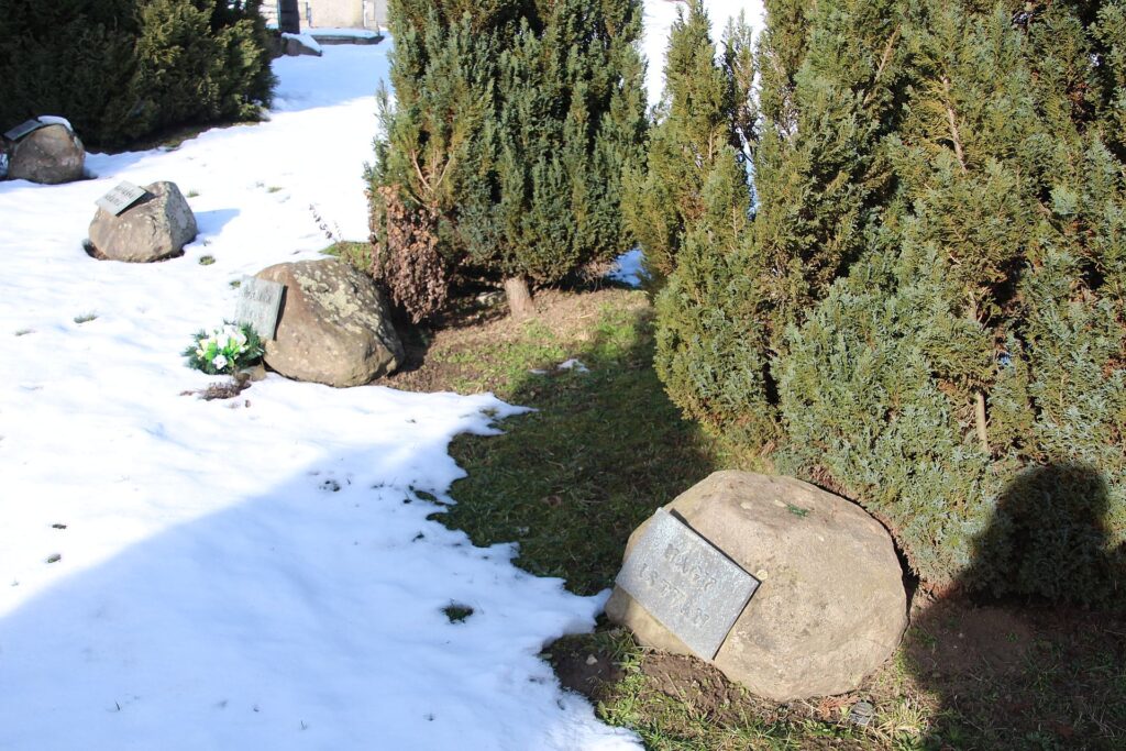 A két világháború halottainak emlékműve