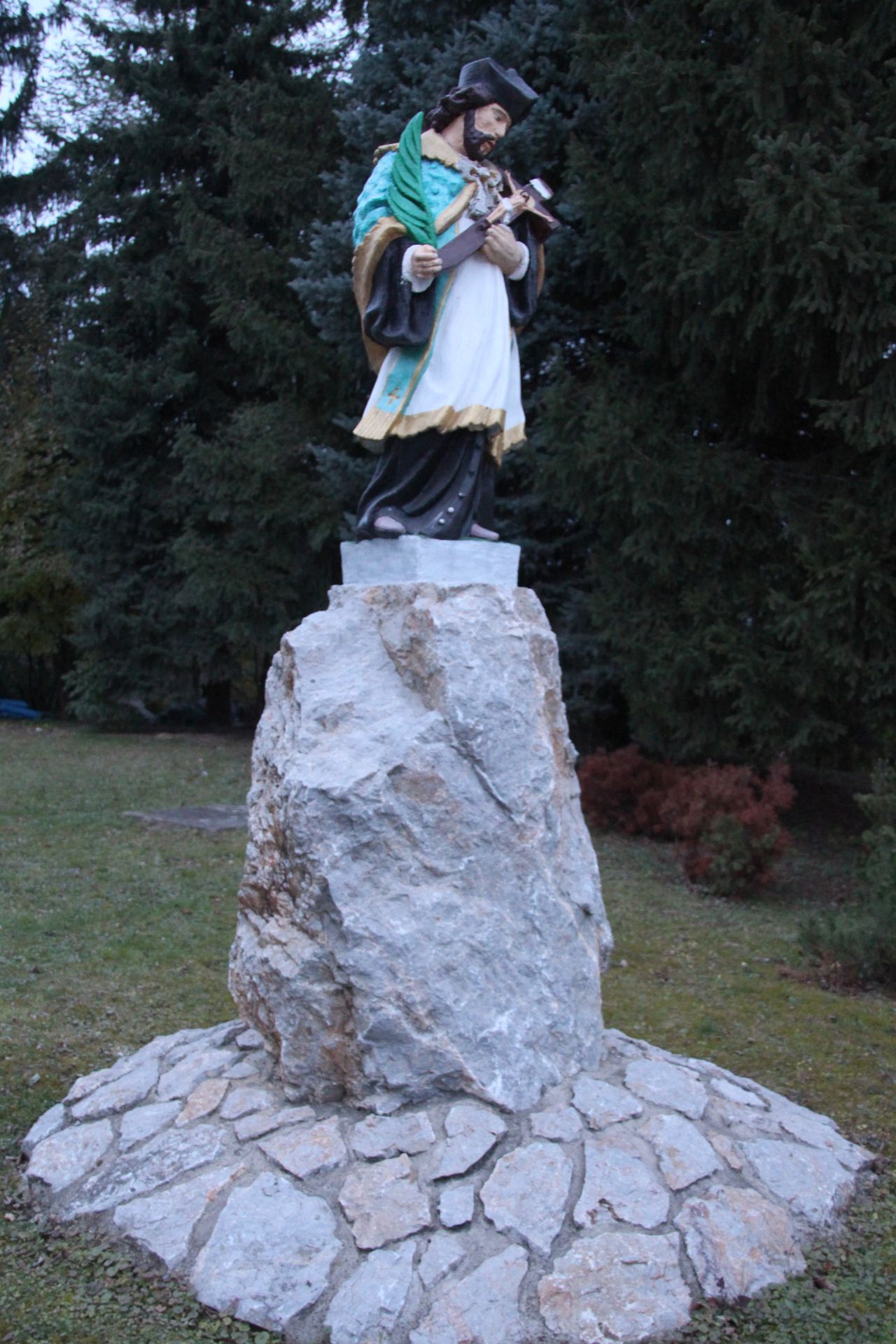 Nepomuki Szent János szobor