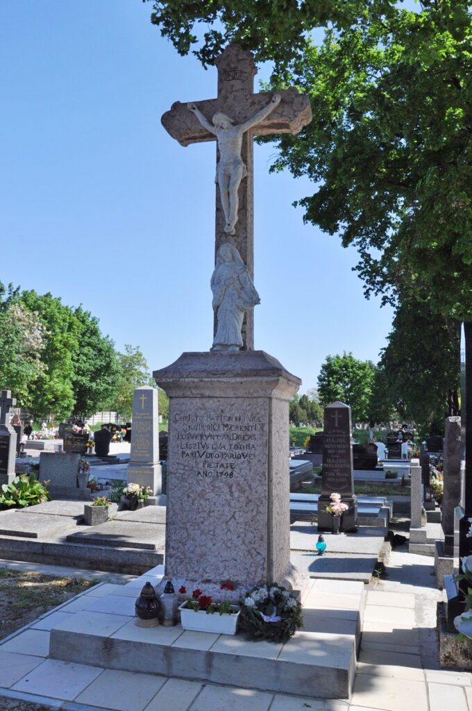 A deáki temető nagykeresztje