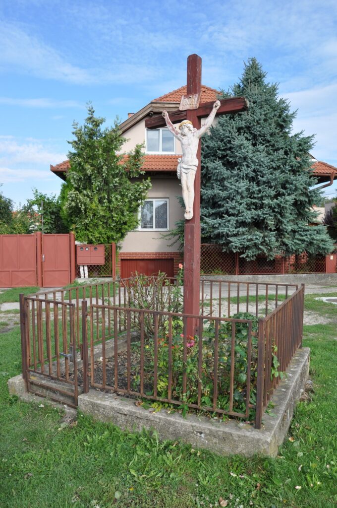 Útmenti kereszt Nagyszarván