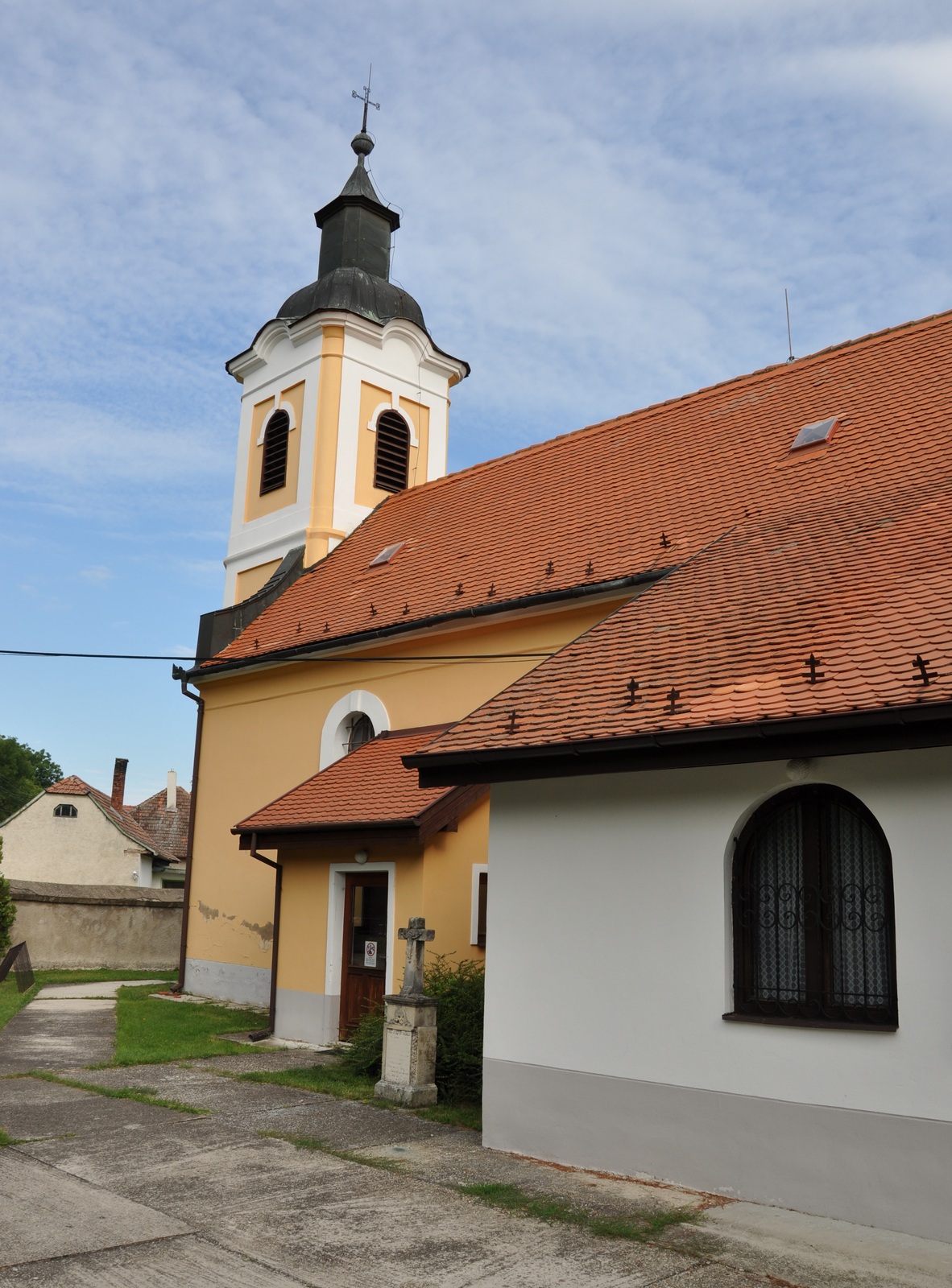 A nagyszarvai Szent András apostol-templom